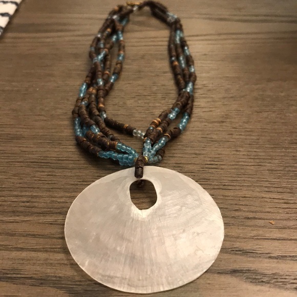 Shell necklace - Picture 2 of 4